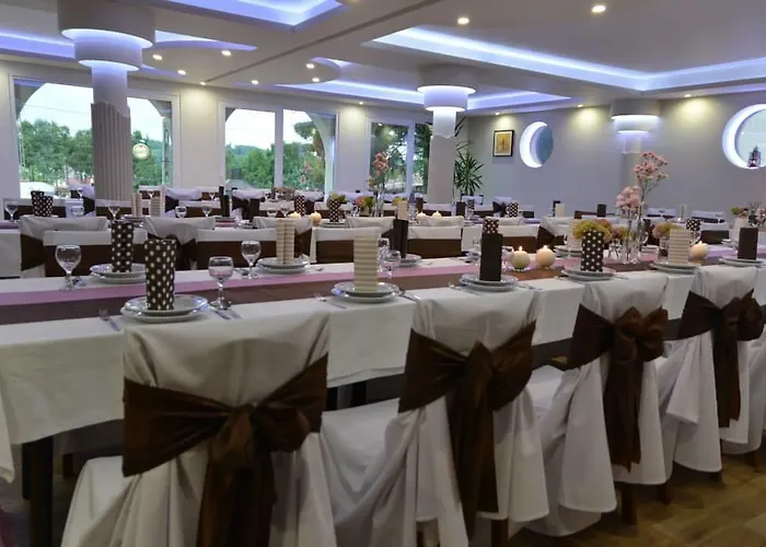 Bed & Breakfast Venusz Panzio Es Vendeglo Bagod